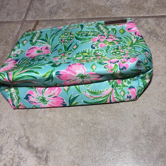 Lilly Pulitzer Coral Summer Beach Neoprene Wine Tote & Pouch Bag - Picture 9 of 13